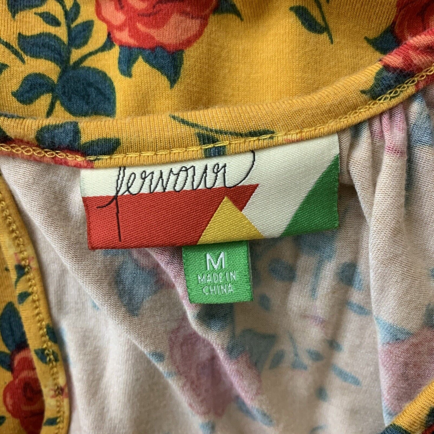 5754697