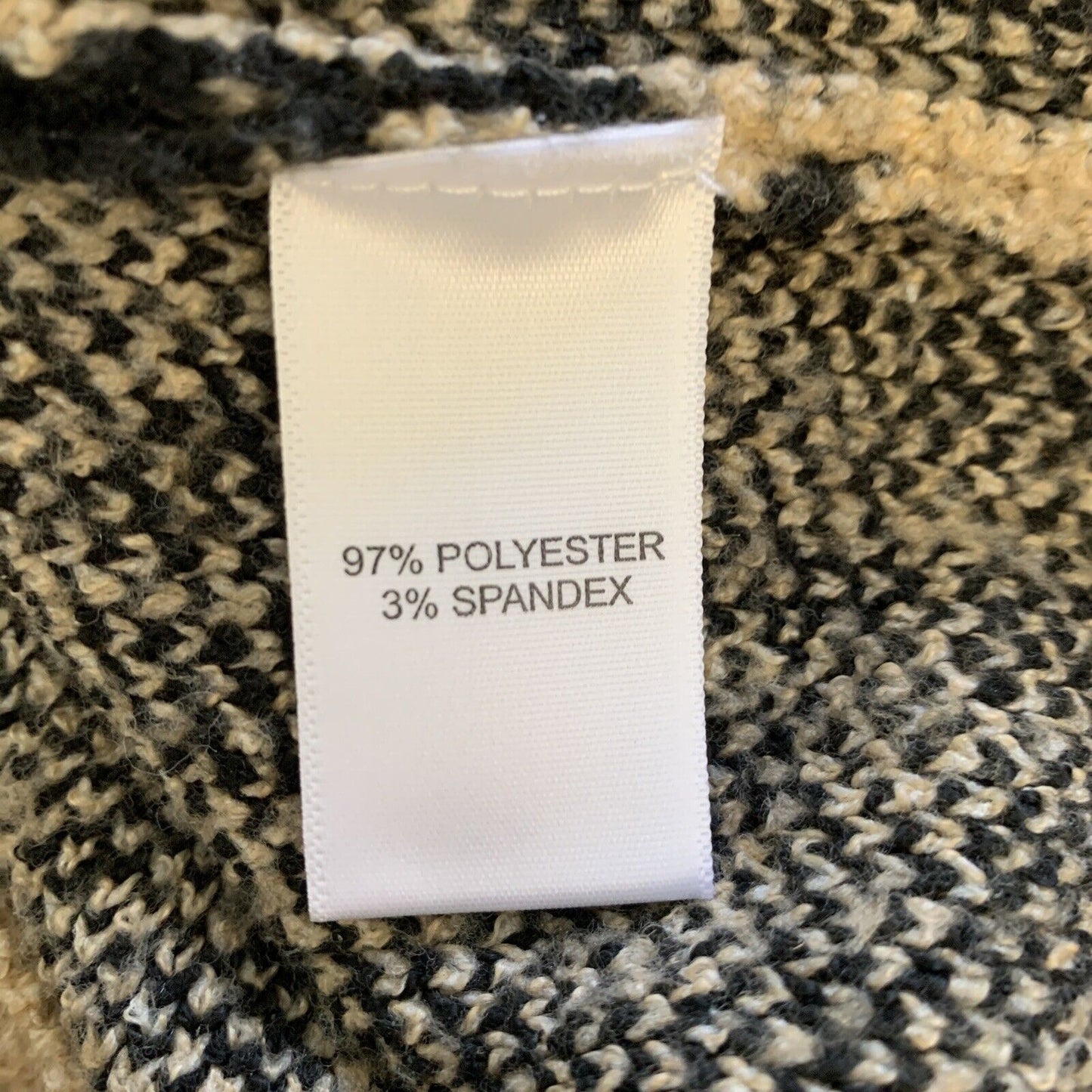 5754863
