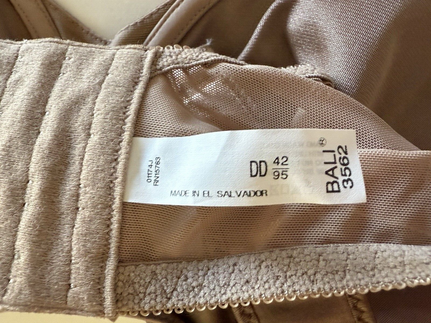 5754695