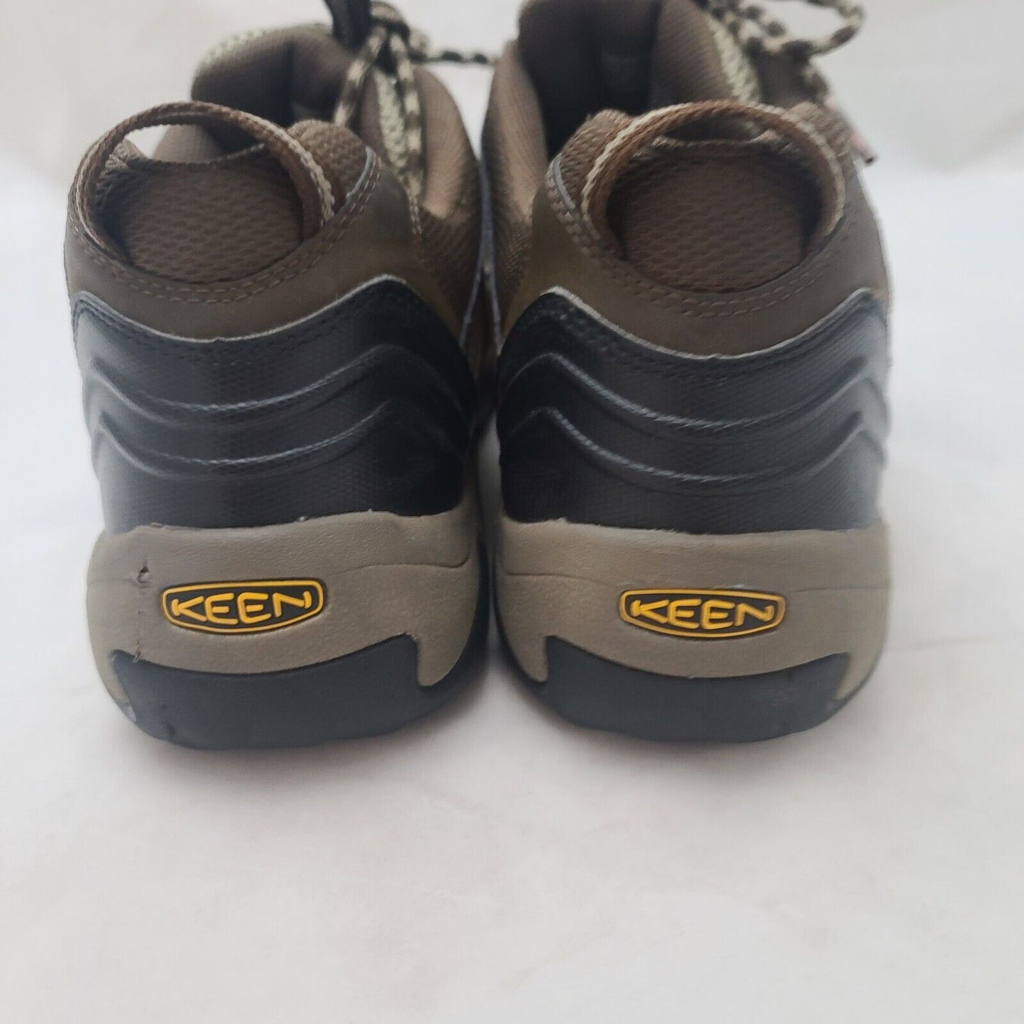 5754746
