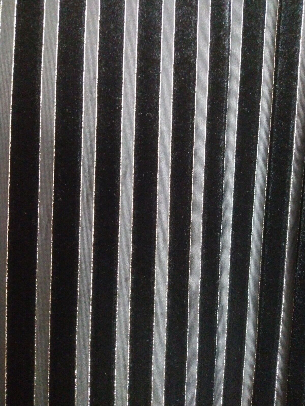 5754642