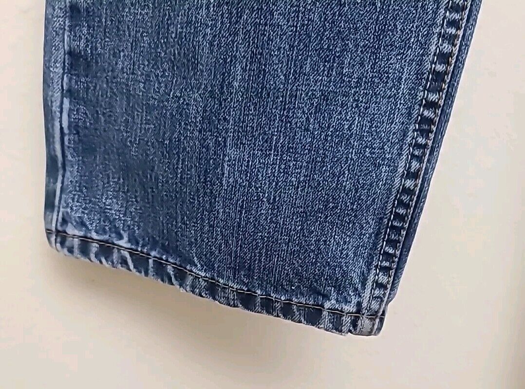 5754319