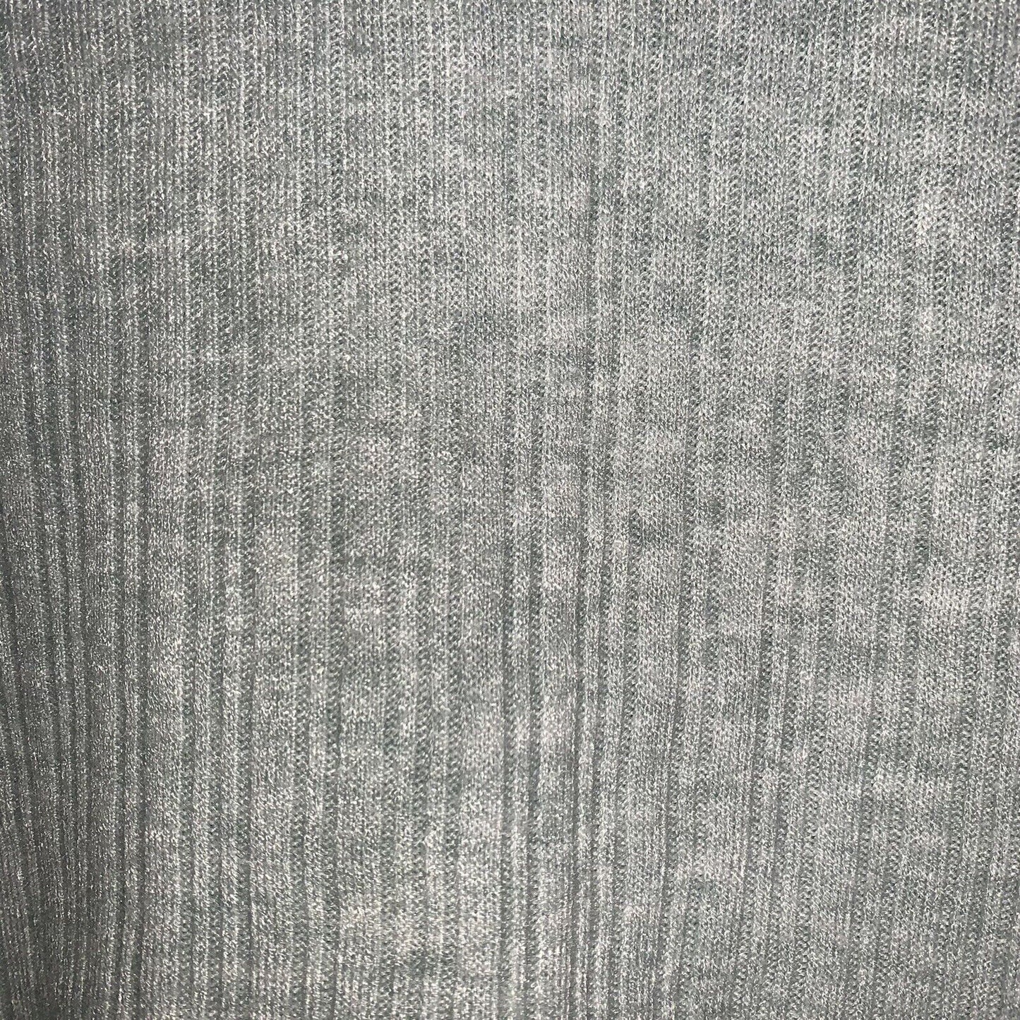 5754648