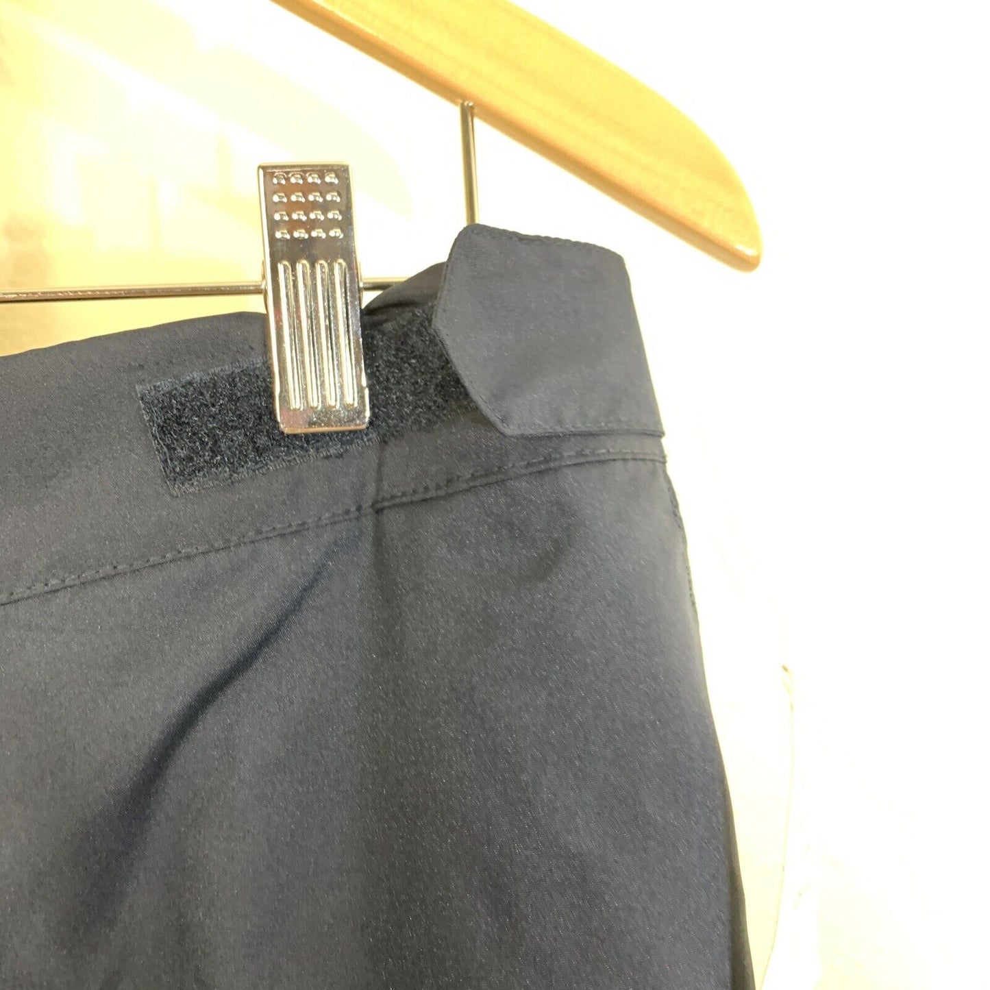 5754197