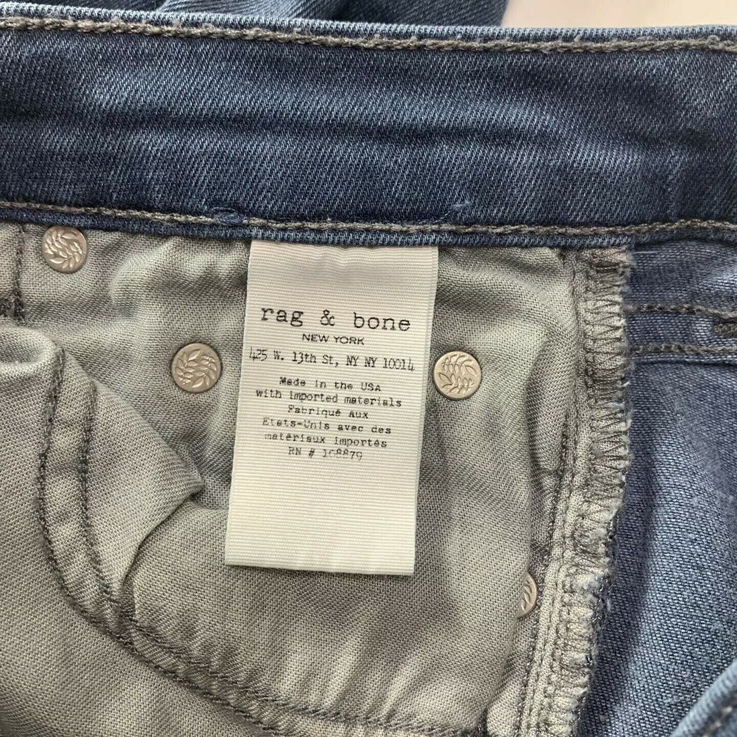 5754701