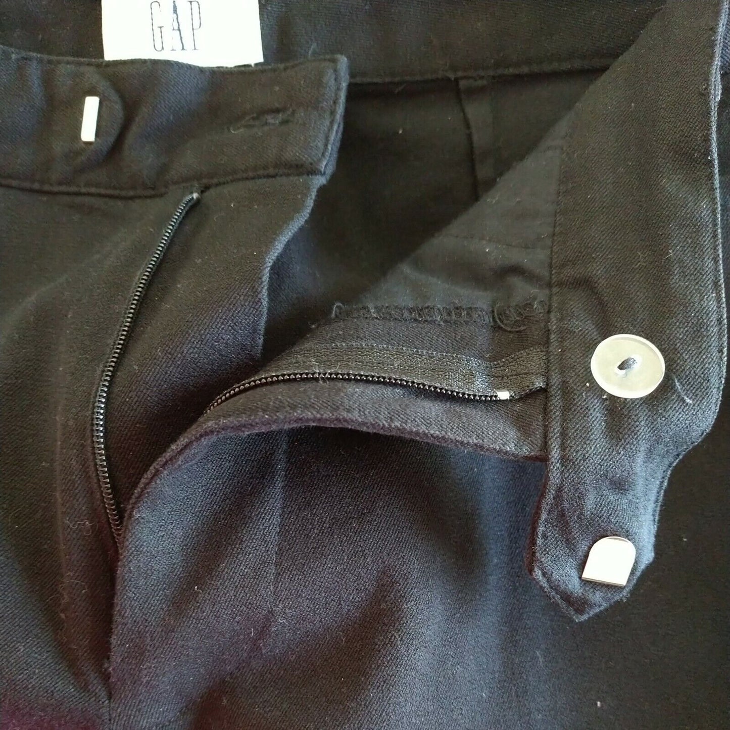 5754374
