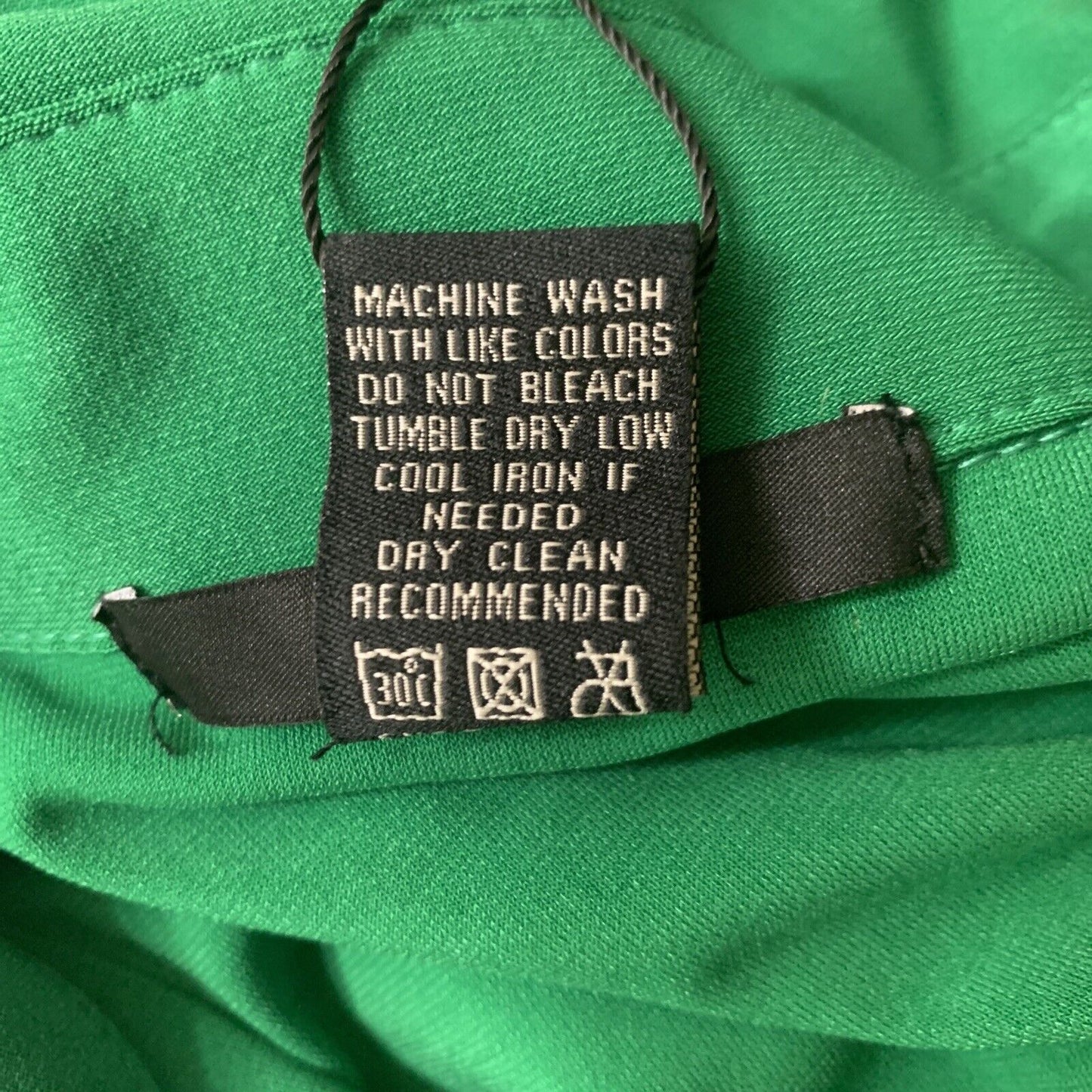 5754218