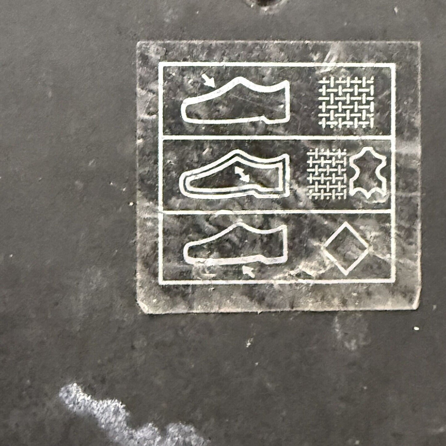 5754423