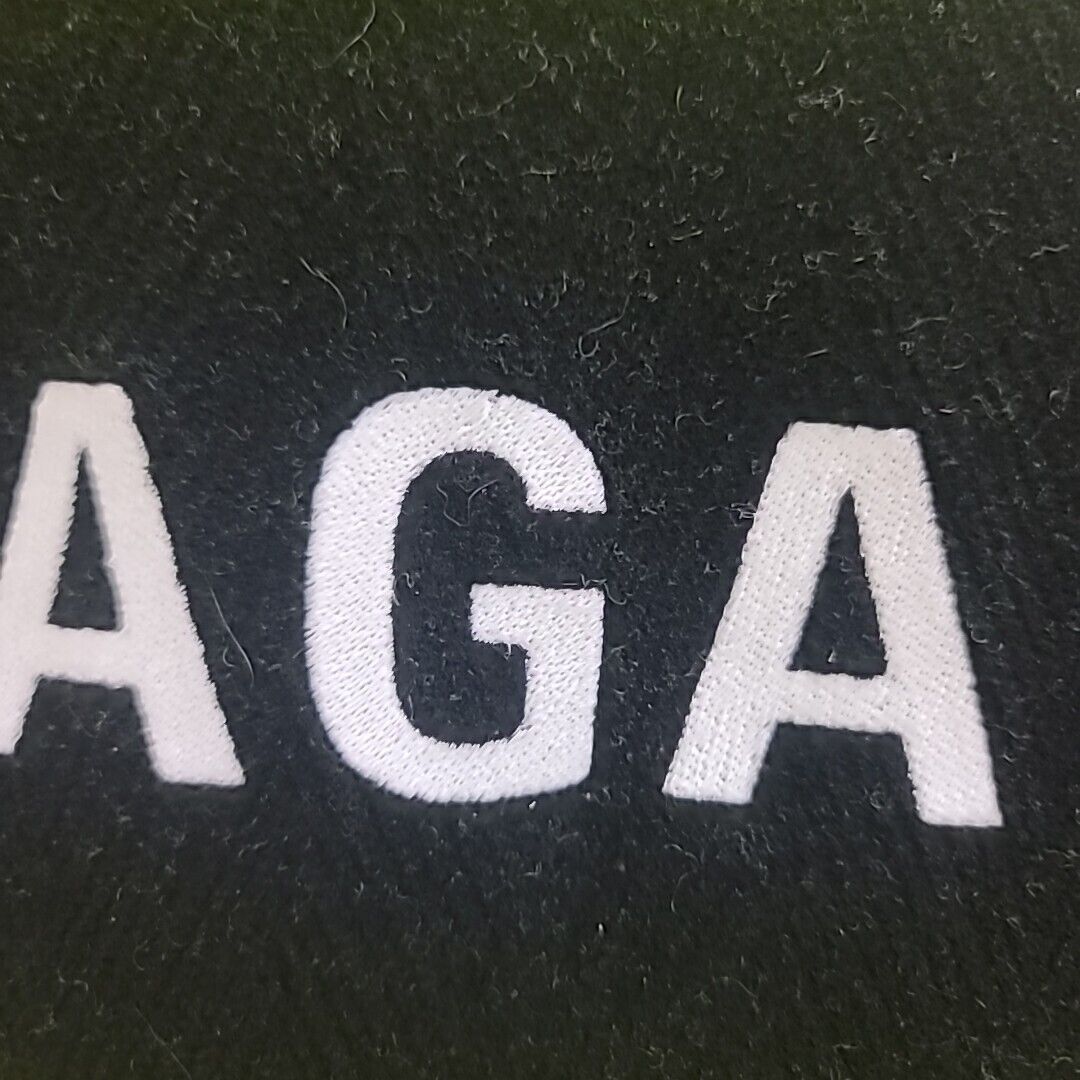5754437