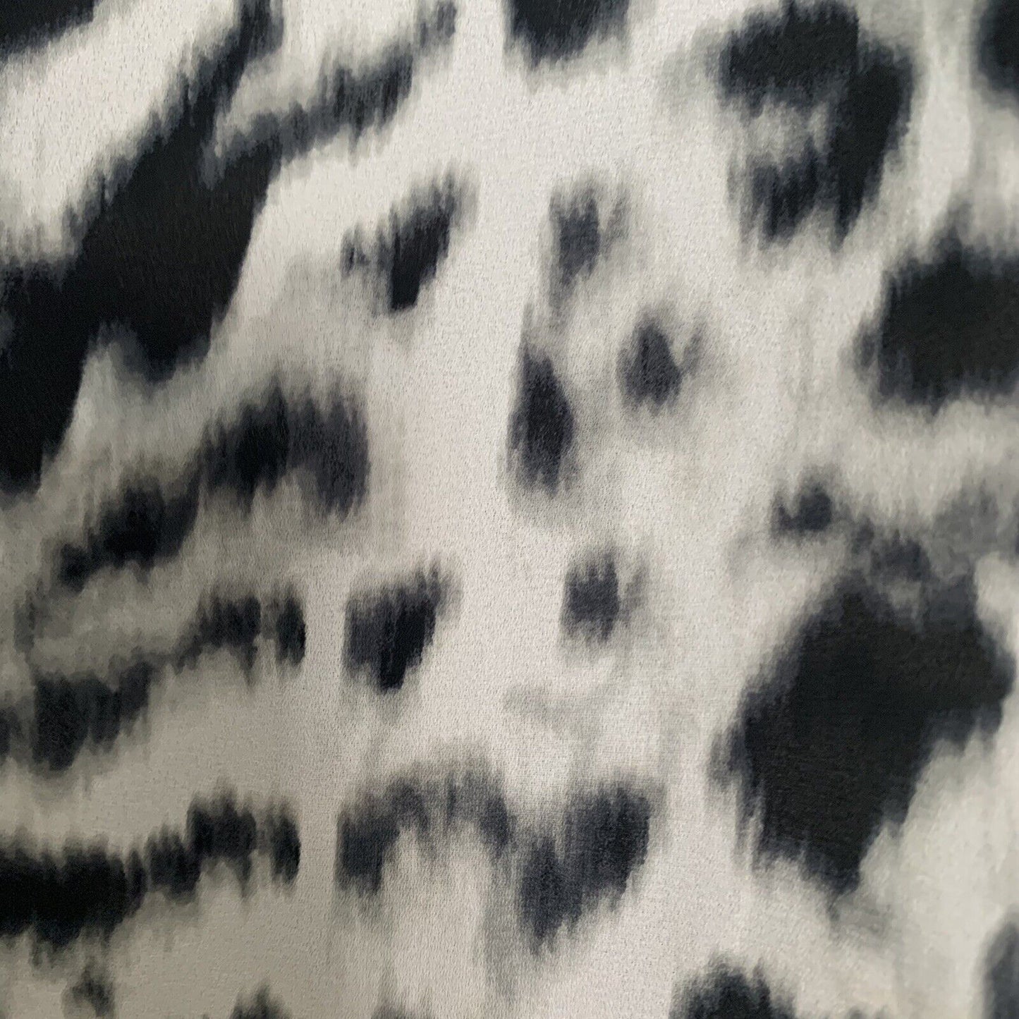 5754447