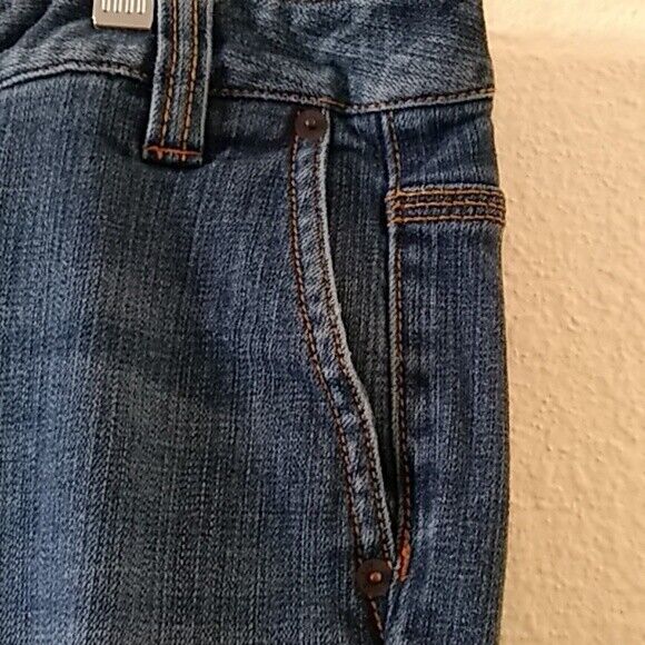 5754906