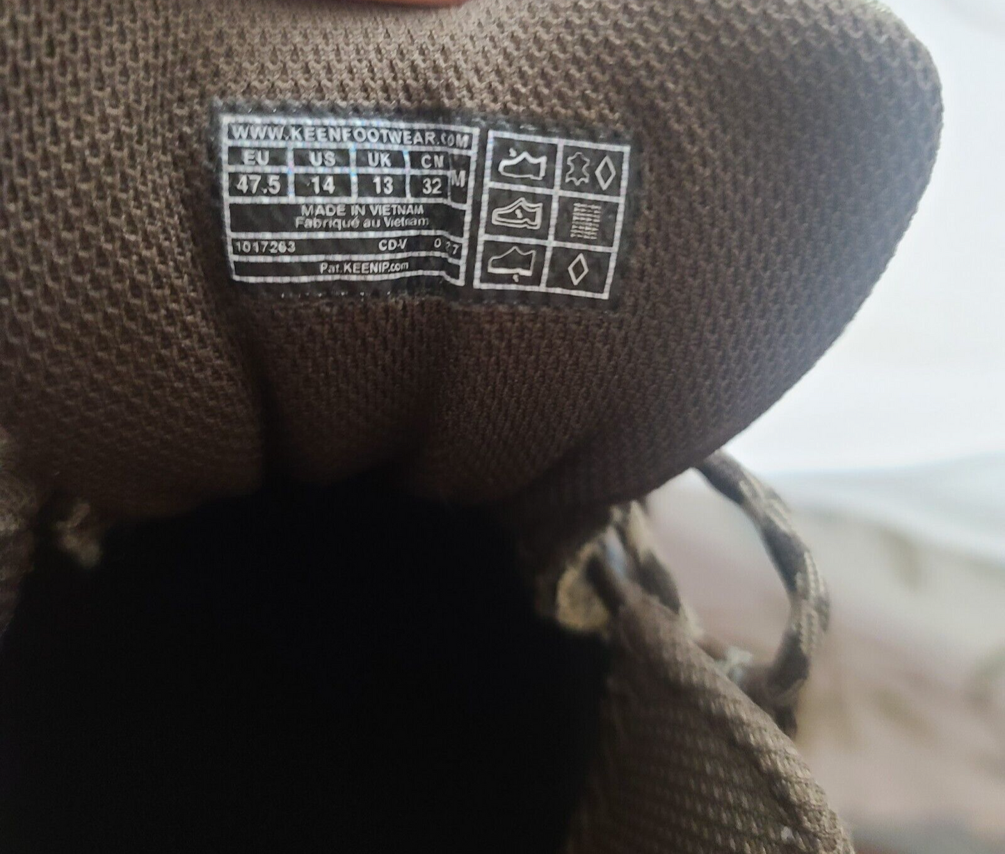 5754746