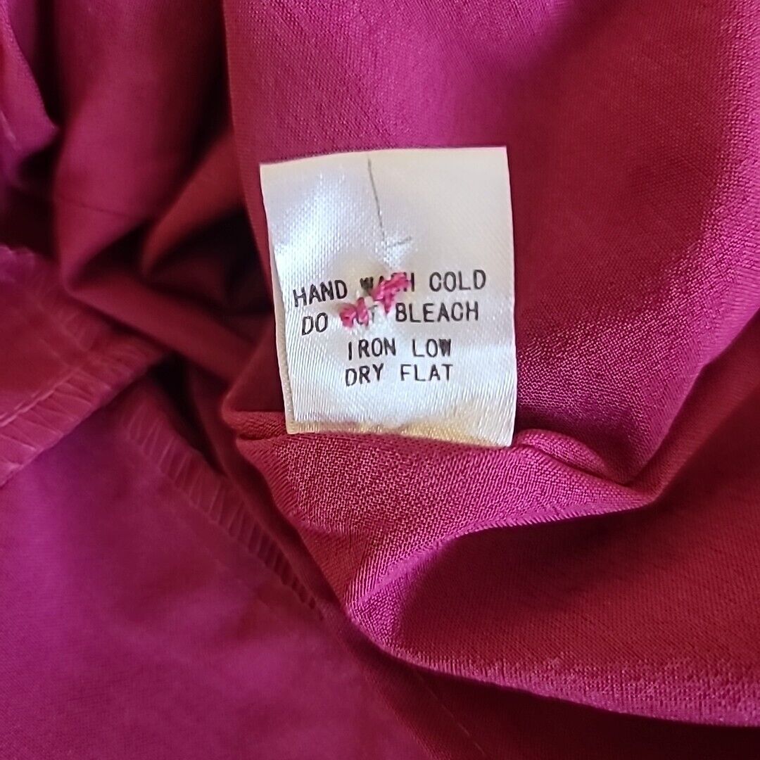 5754989