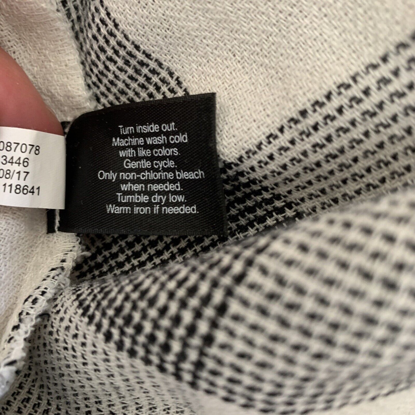 5754300