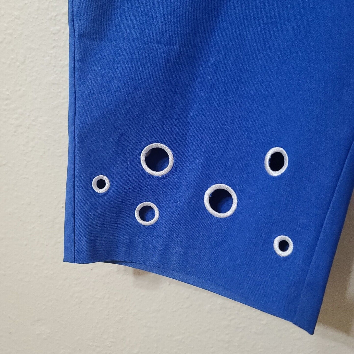 5754587