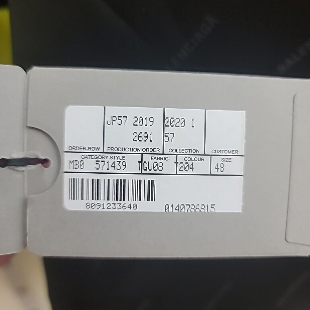 5754437