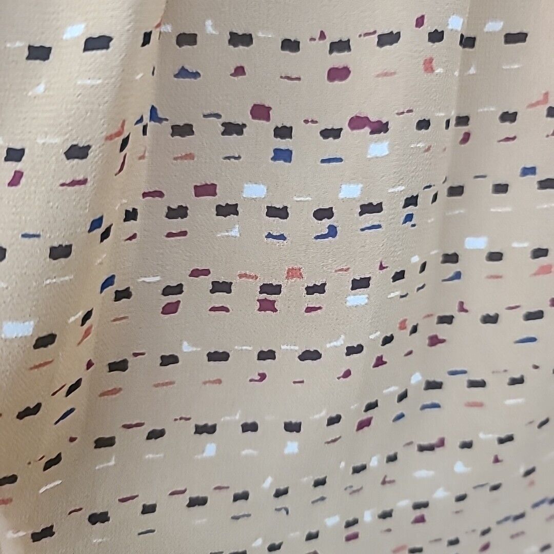 5754457