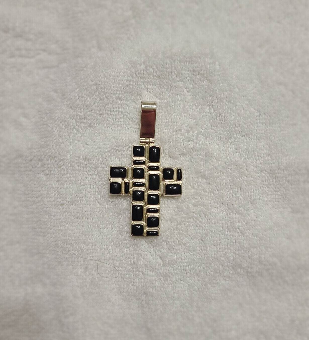 5754250