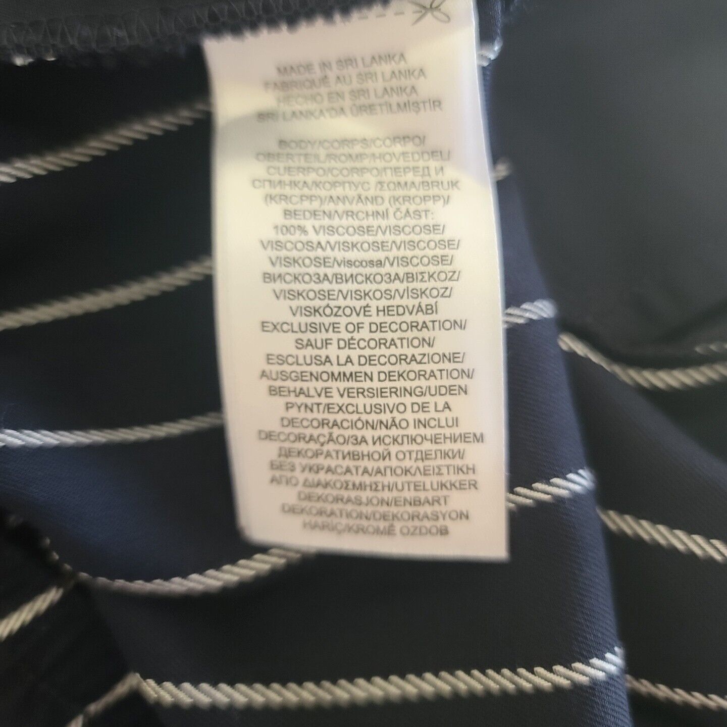 5754285