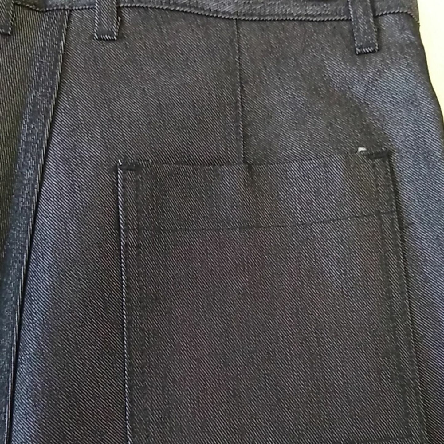 5754566