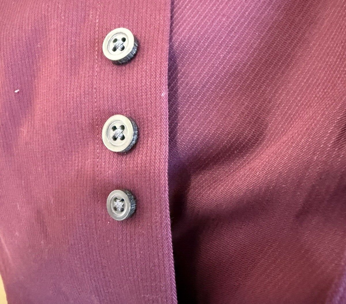 5754451