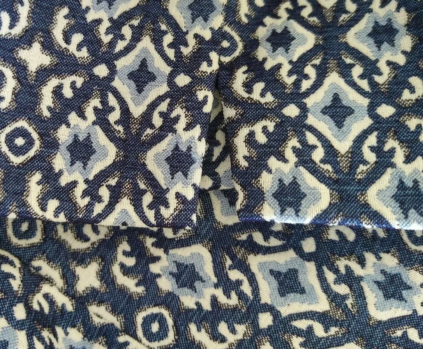 5754245