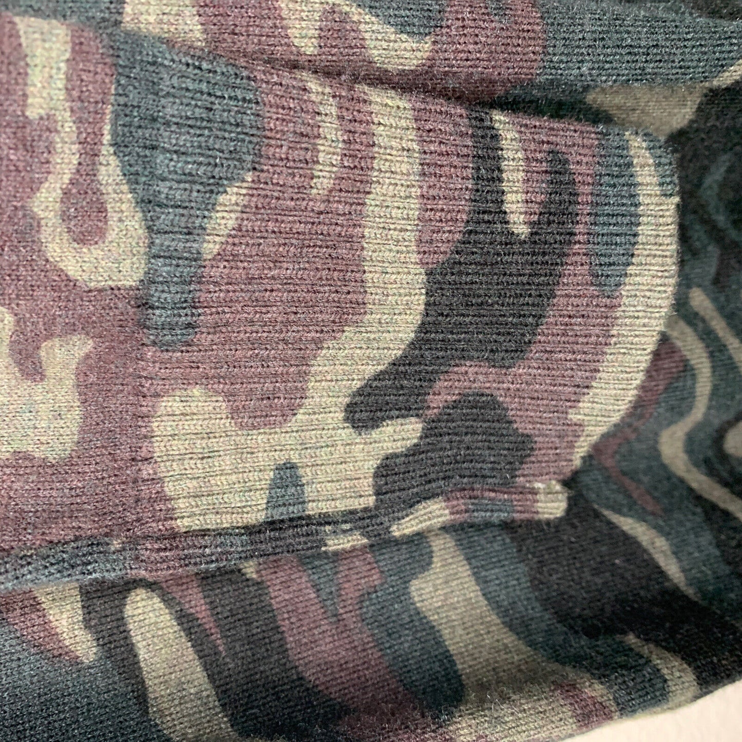 5754806