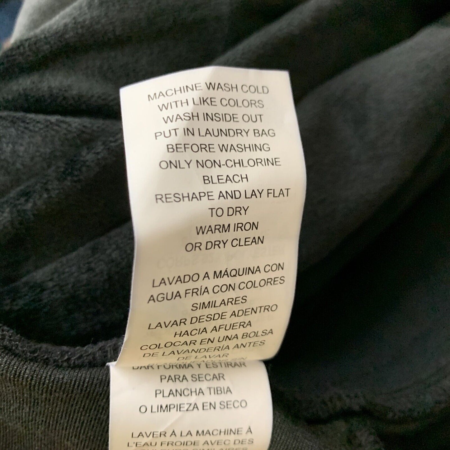 5754377