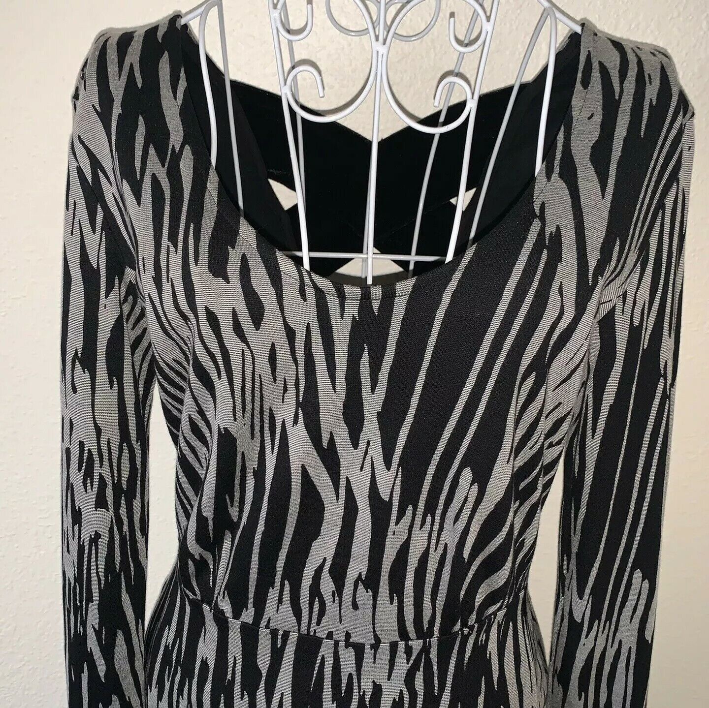 5754347