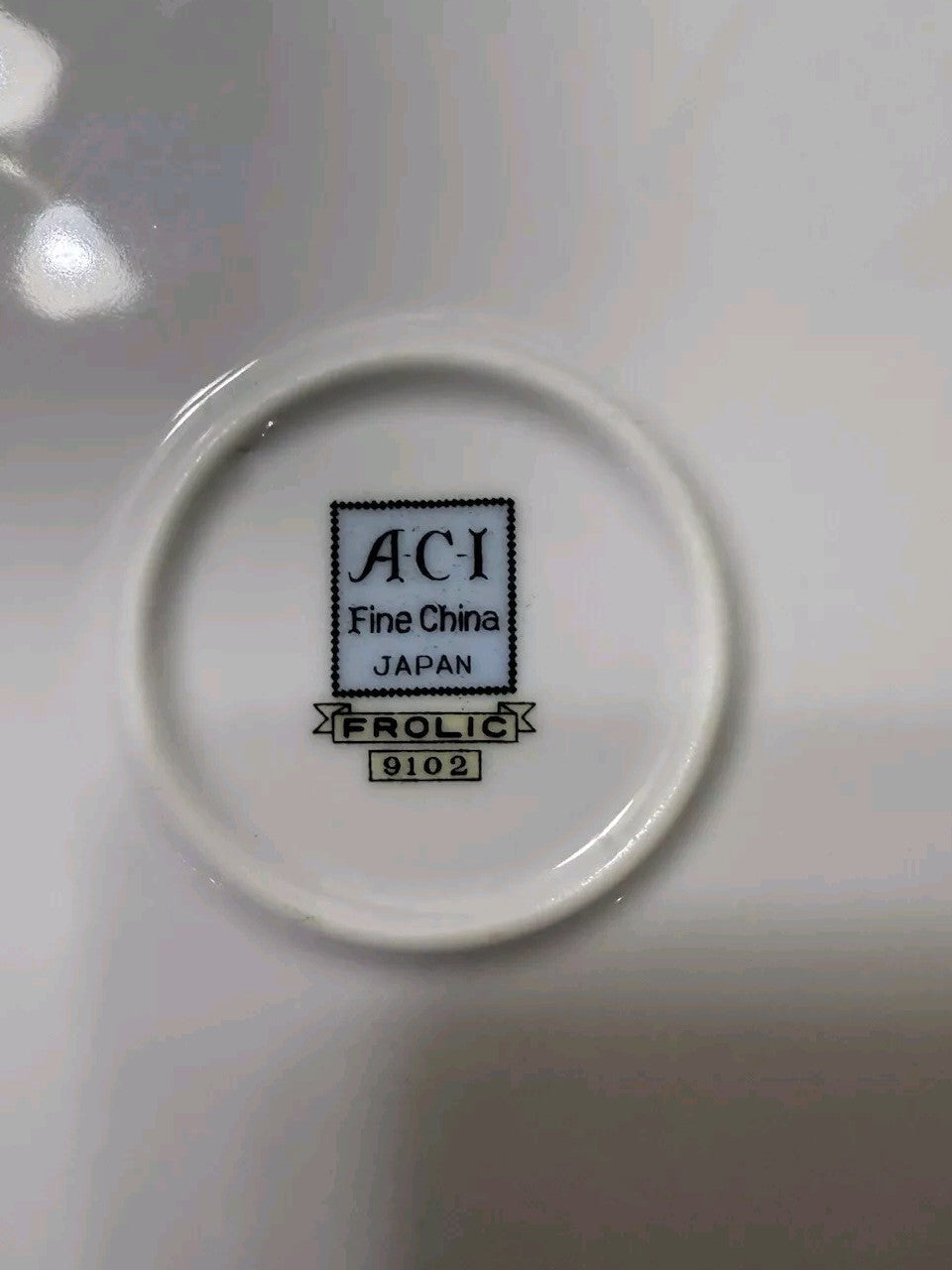 5754543