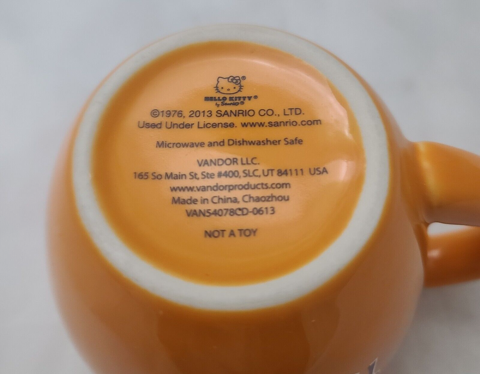 5754610