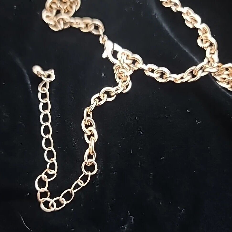 5754638