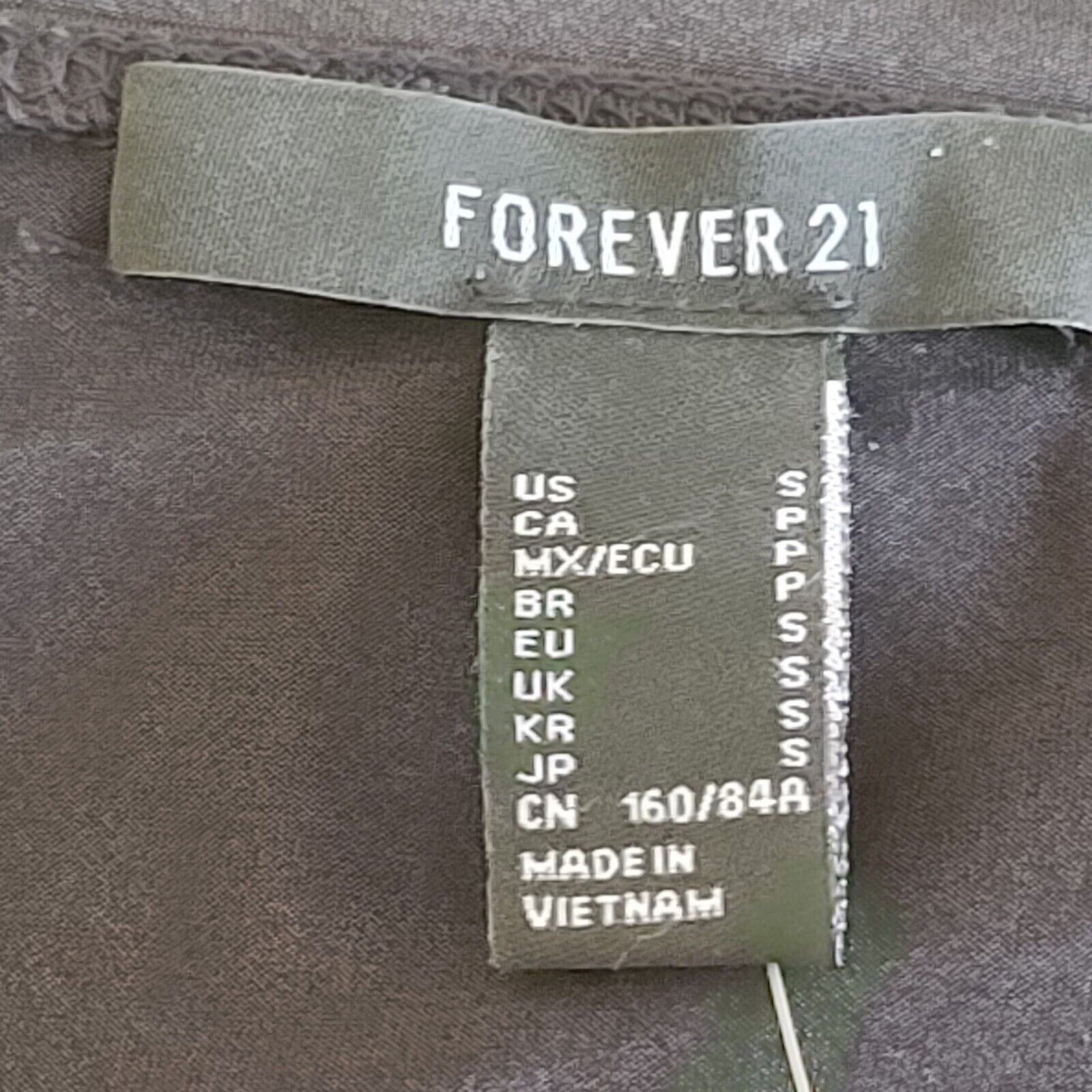 5754888