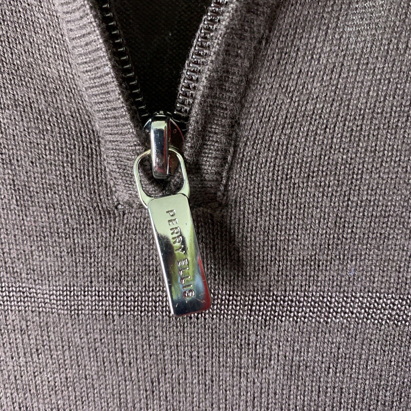 5754382