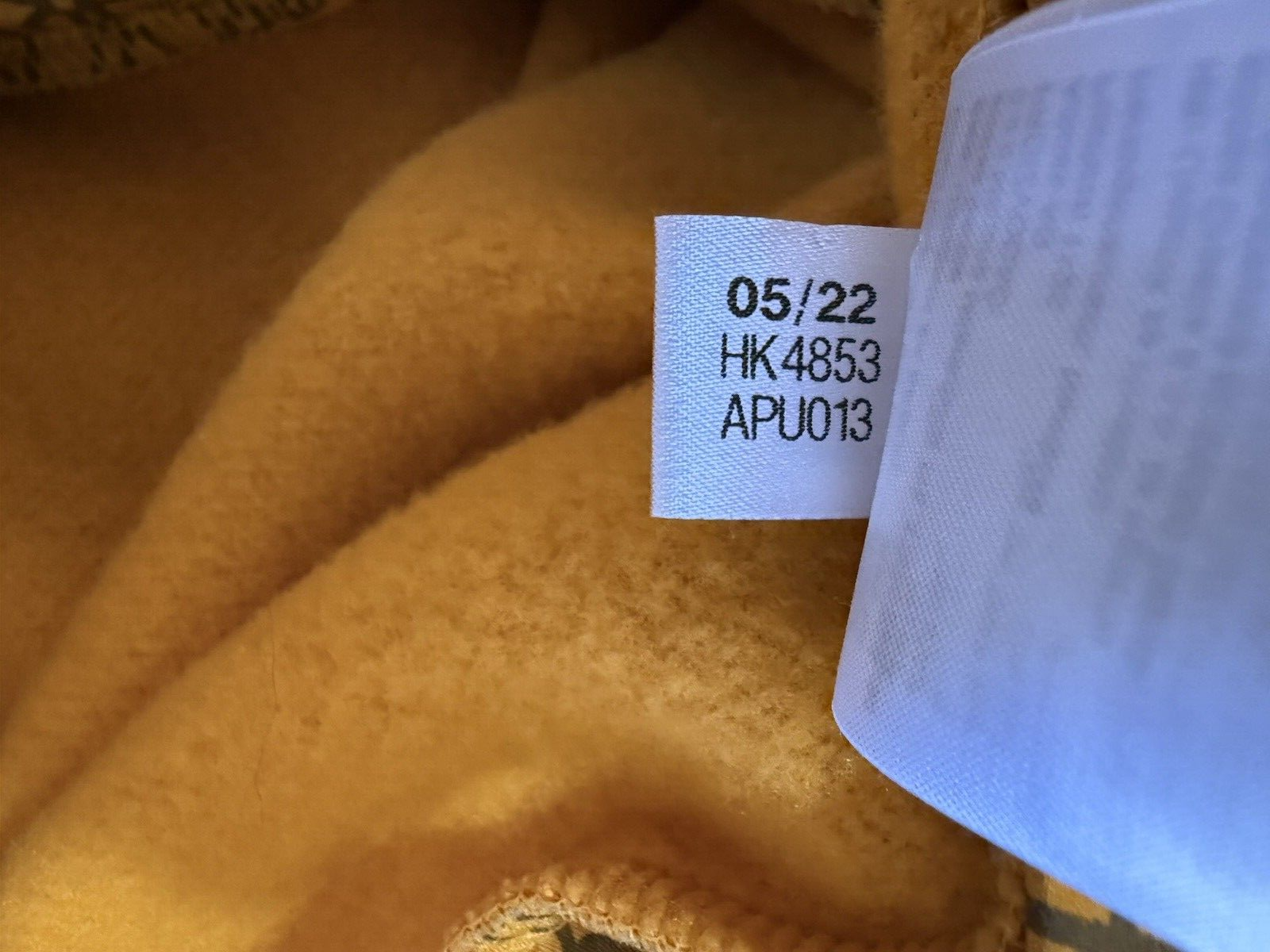 5754938