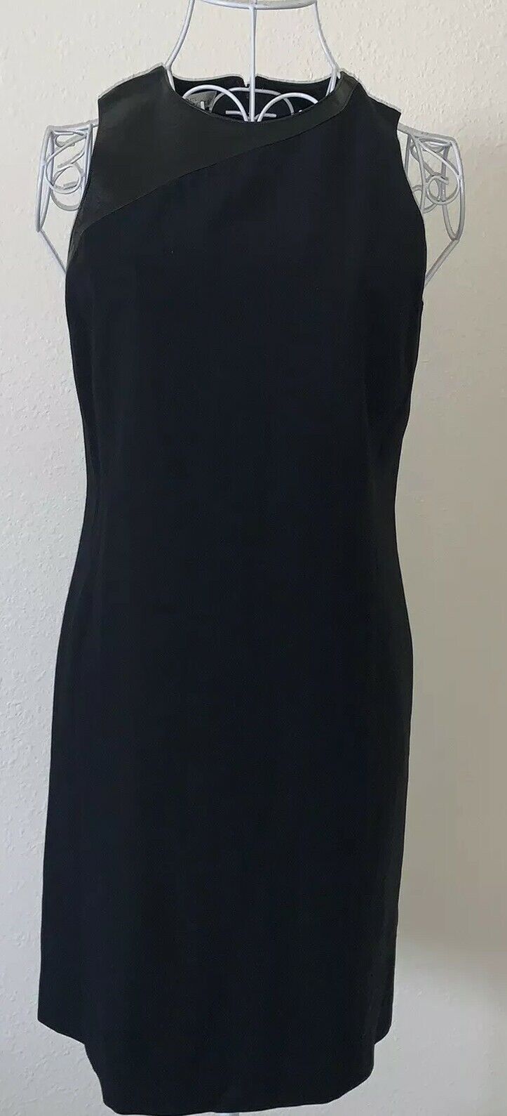 5754348