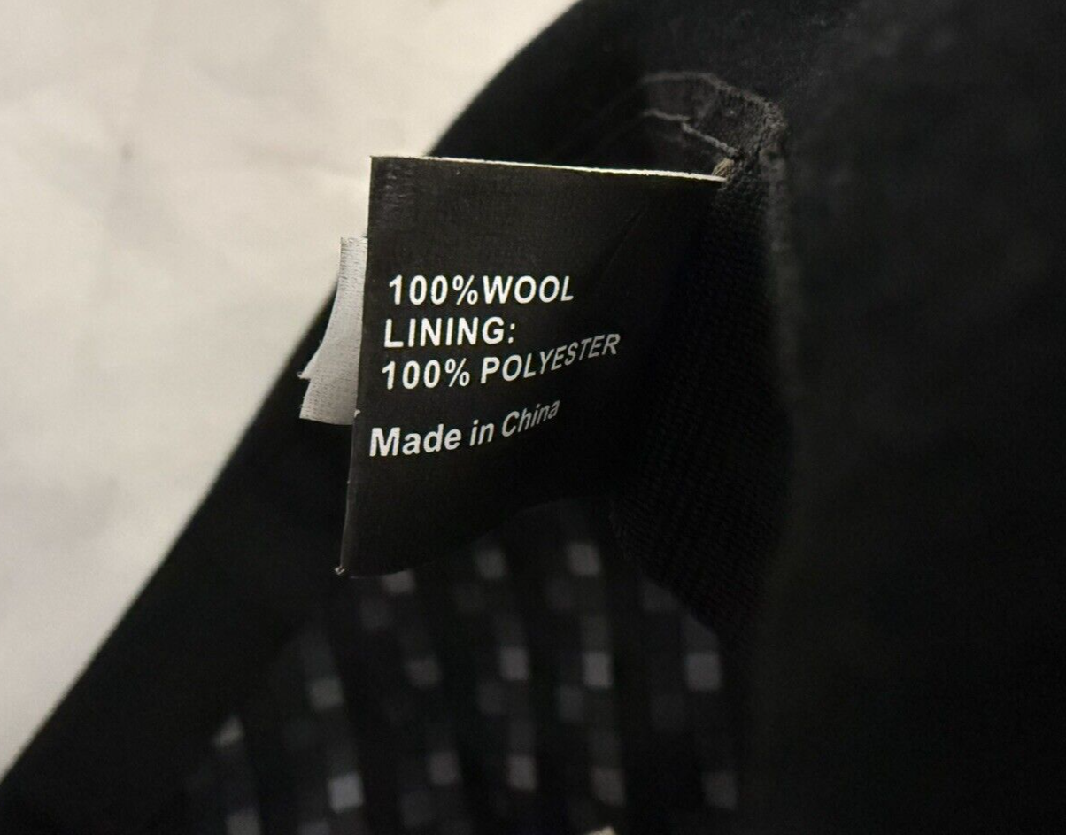 5754858