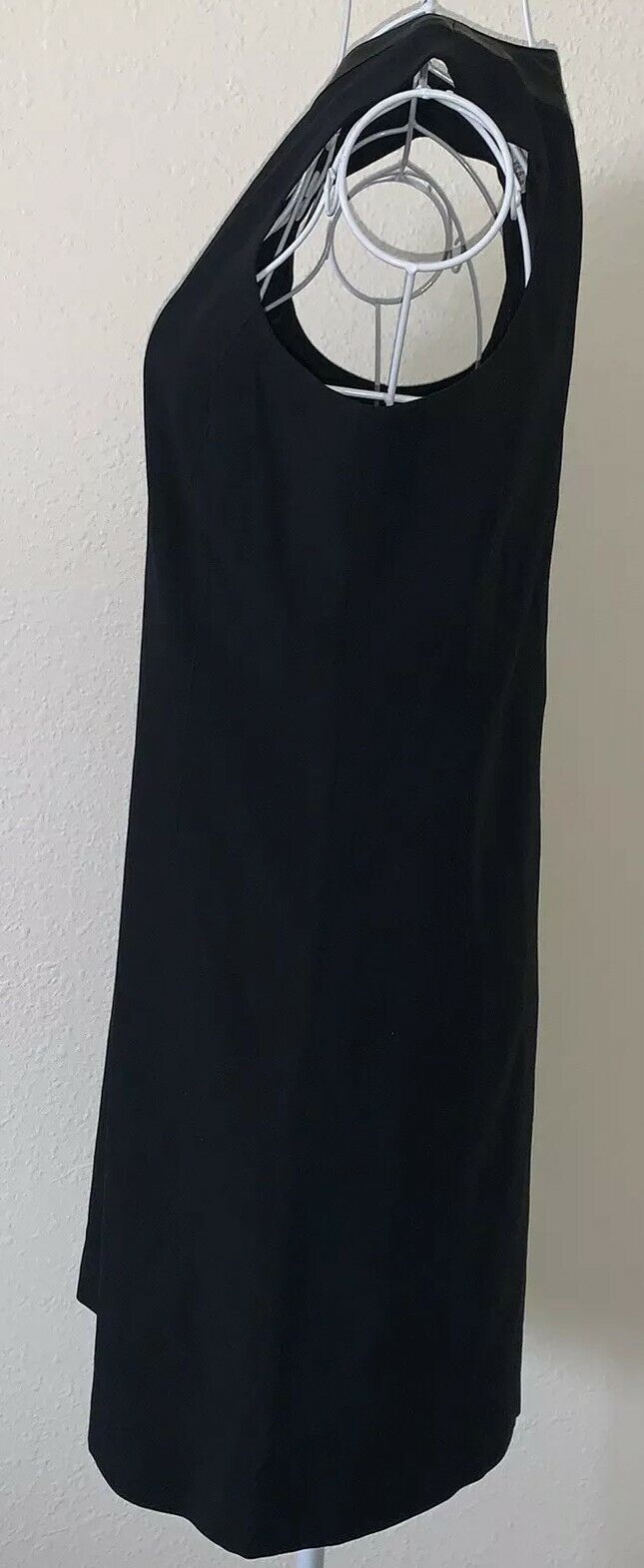 5754348