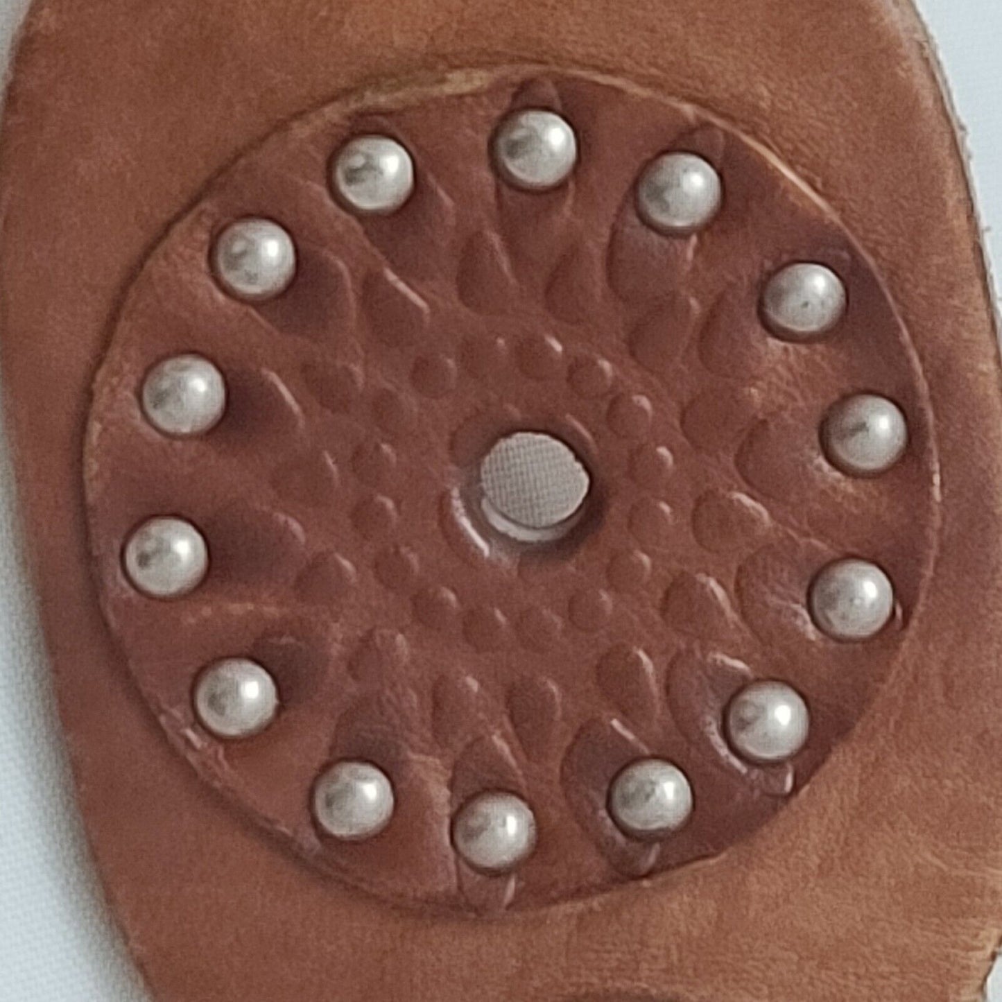 5754330
