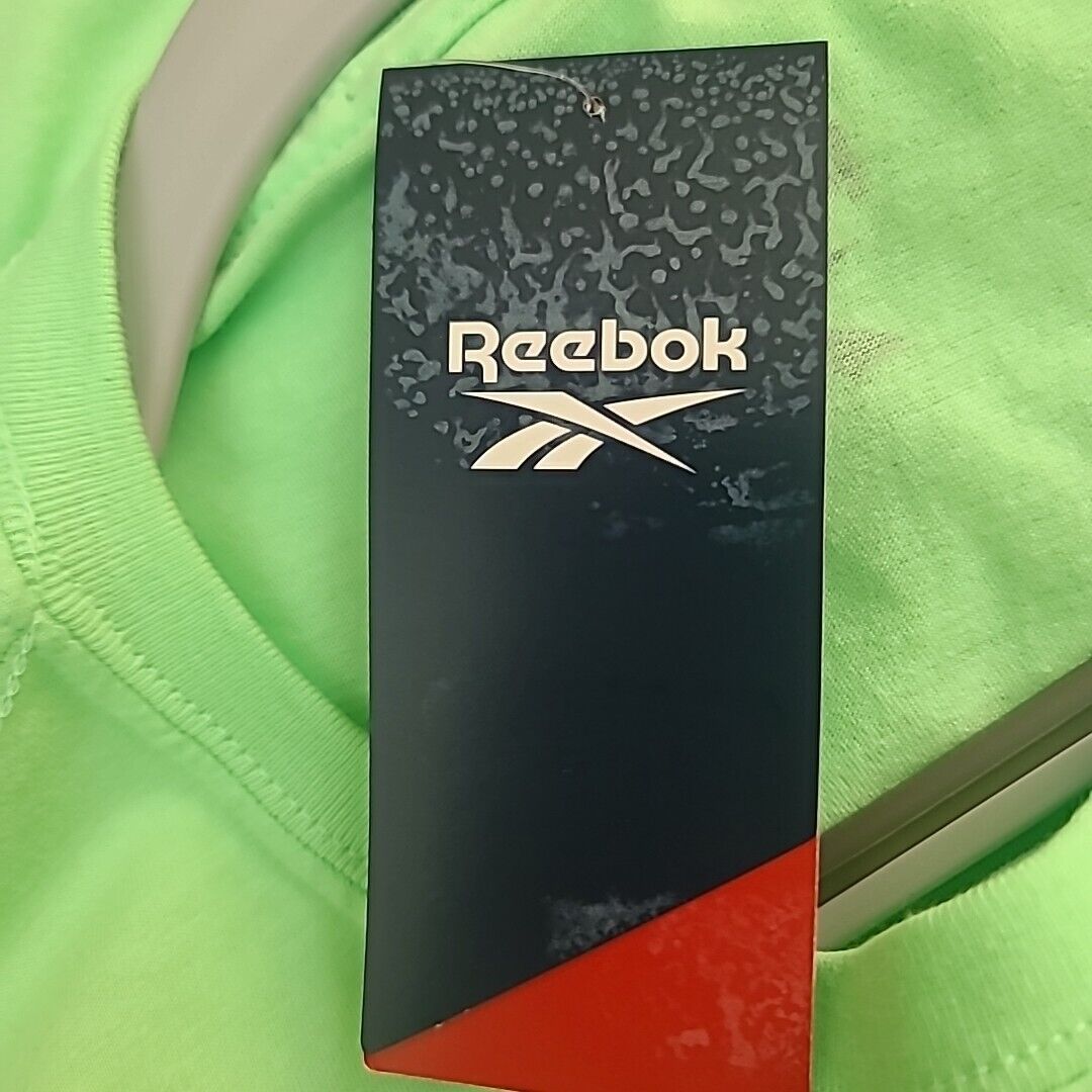 5754869