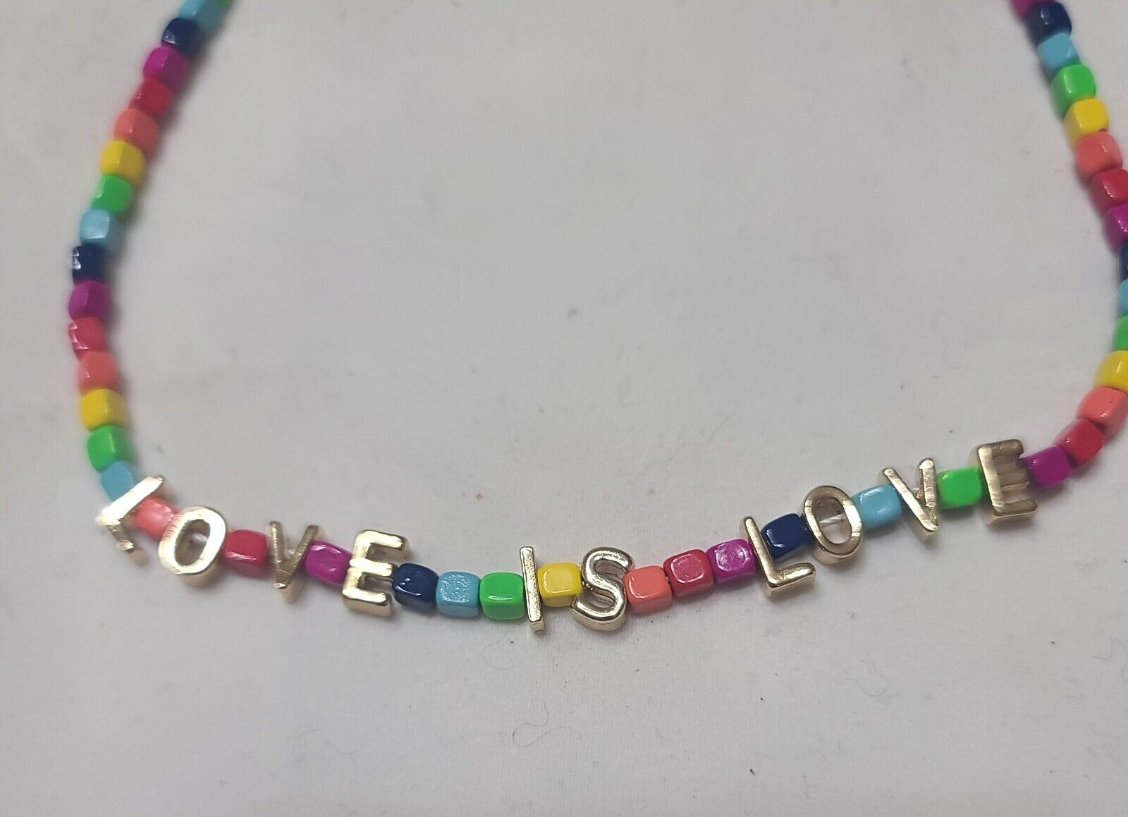 5754677