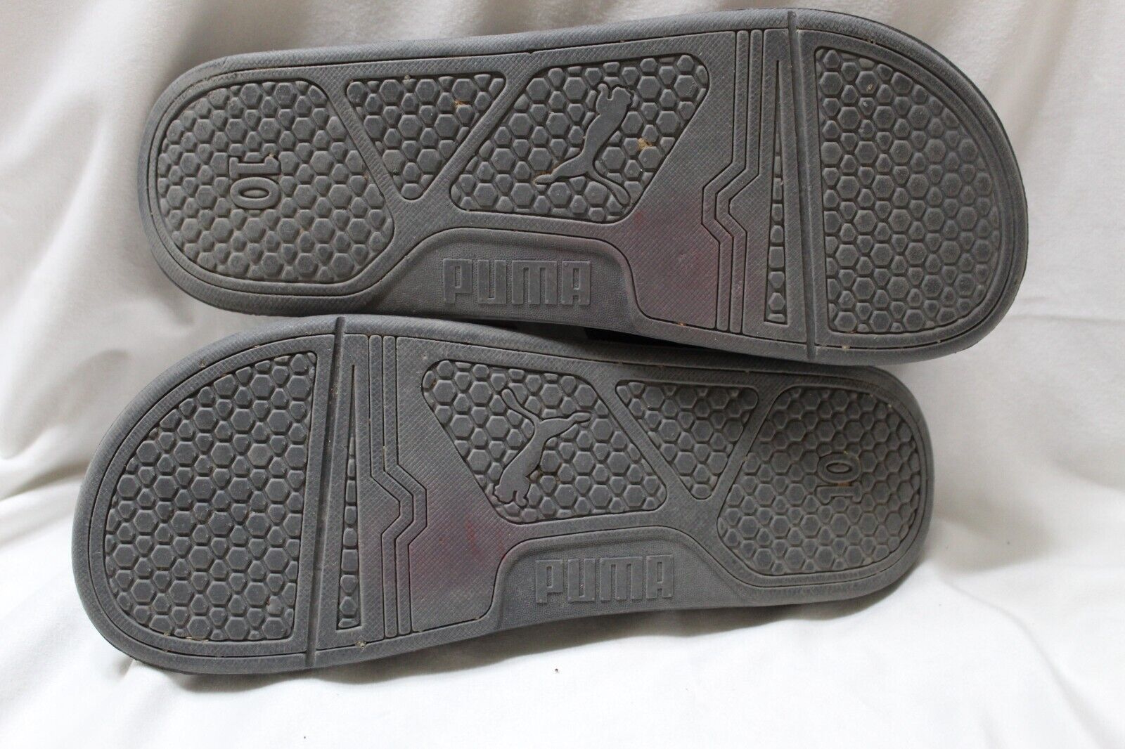 5754748