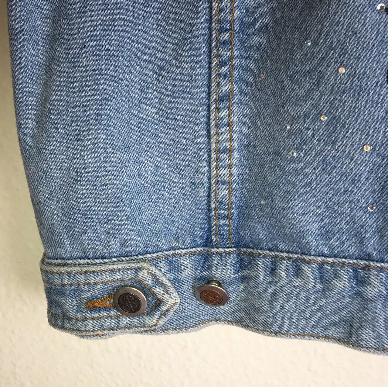 5754768