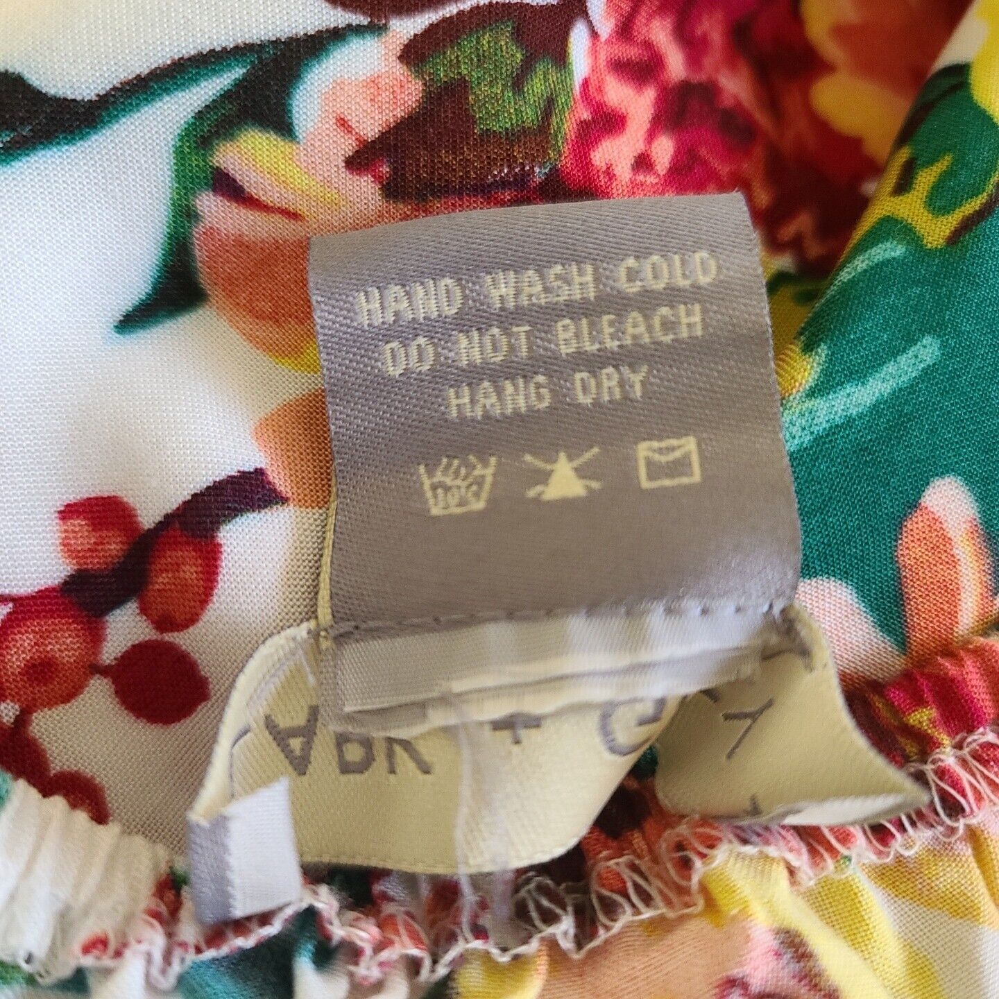 5754751