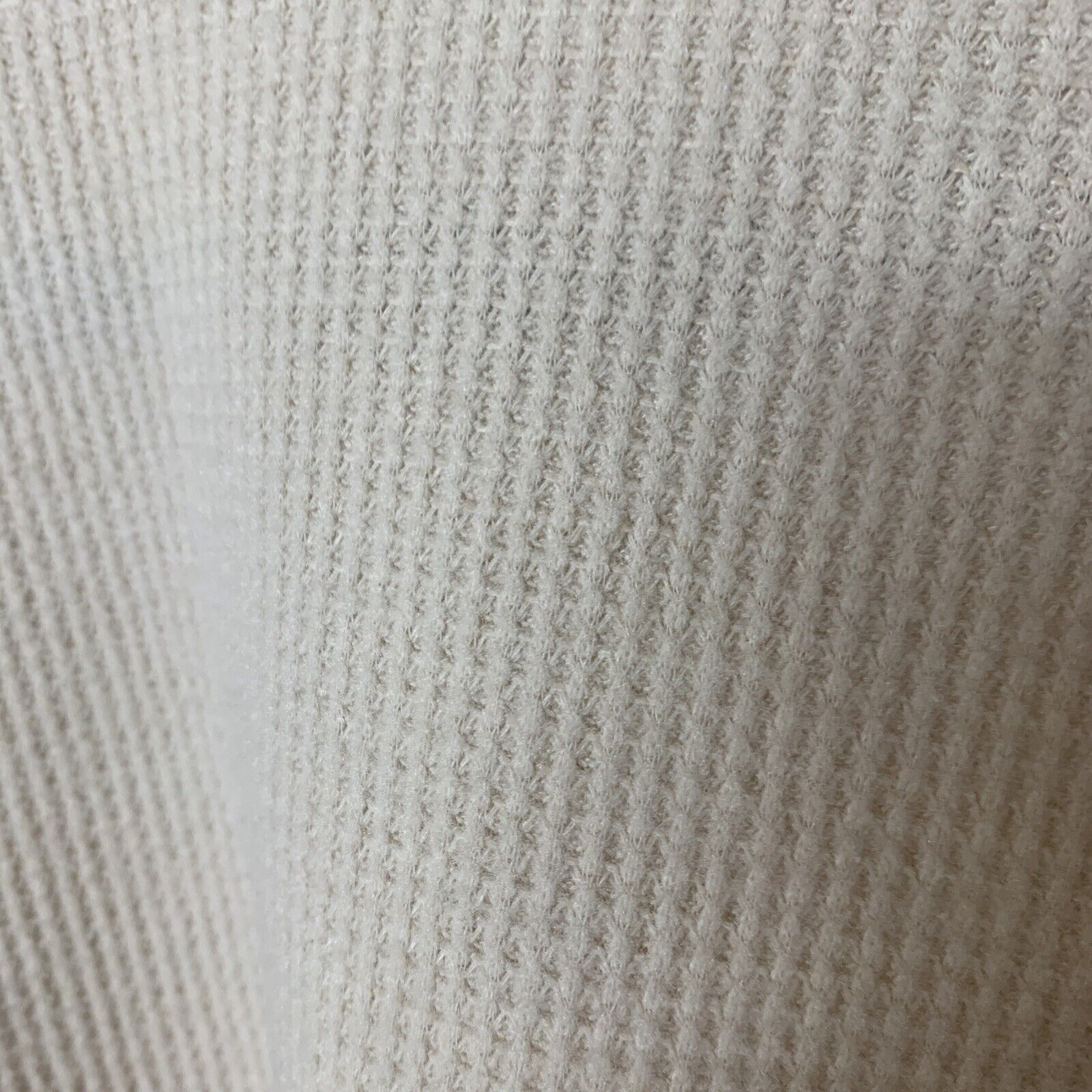 5754643